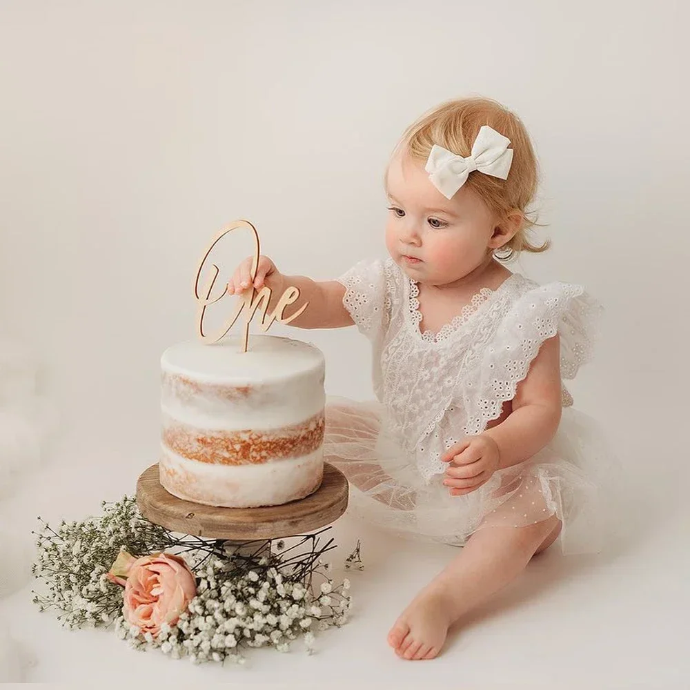 

Newborn Photography Baby Infant Photo Exquisite Lace Romper Baby Wrap Up Dress Studio Shooting Accessories Girls Birthday Dress