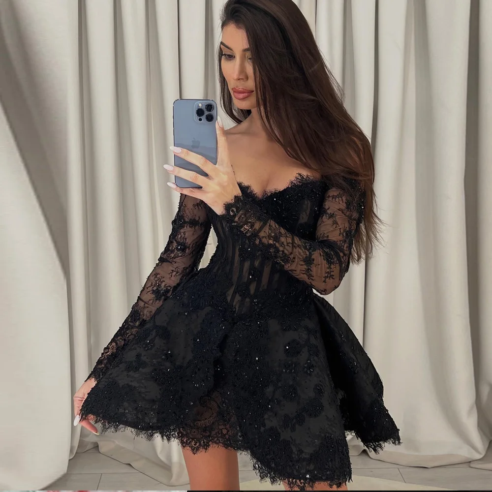 Sexy Illusion Cocktail Dresses Lace Appliques Beads Luxury Evening Dress Mini Formal Party Gowns