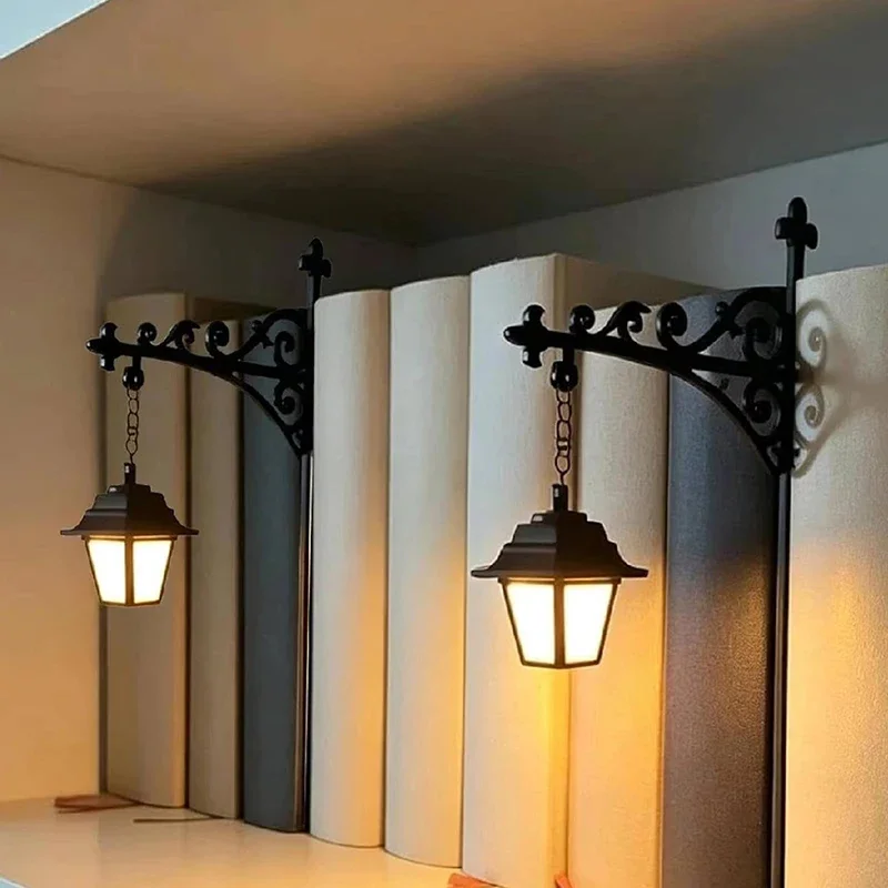 Bibliotheks-Laterne - Dekorative Bücherregal-Beleuchtung, Lese-Bücherregal-Lampen für Bücherwürmer, Antike LED-Bücherregal-Dekorationsleuchte 1