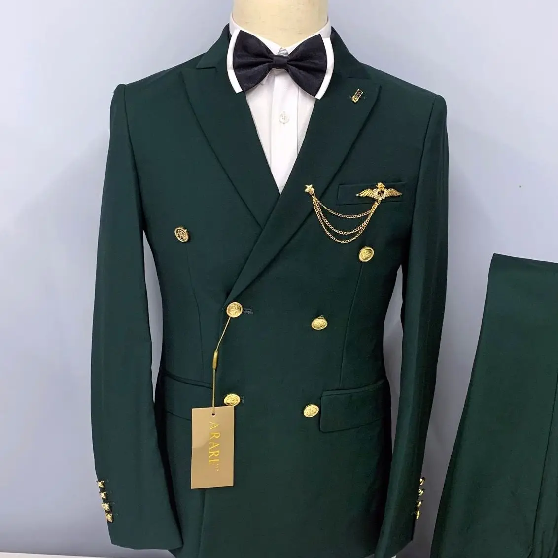 2024 Formal Business 2 Pieces Mens Suit Brown Tuxedos Double-breasted Metal Jacket for Wedding Groom(Blazer+Pants)