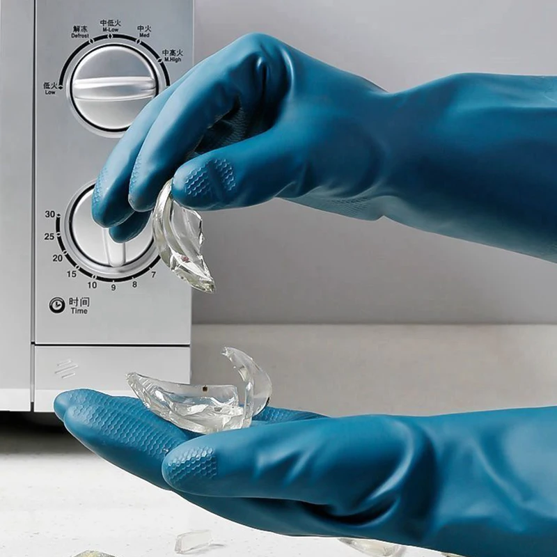Waterproof cleaning gloves with fleece lining - Product Image 4