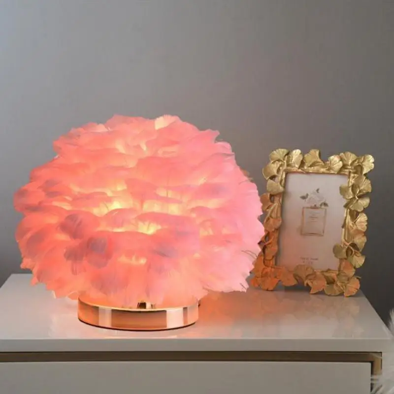 

Feather Table Lamp Romantic Bedroom Warm Simple Led Desk Lamp Creative Gift Decorative E27 Table Lighting