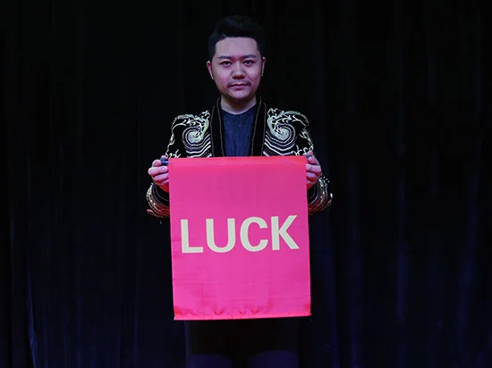 luck-to-banners-stage-magic-tricks-illusions-close-up-magic-props-party-magic-show-funny-gimmick-magician-street-magia