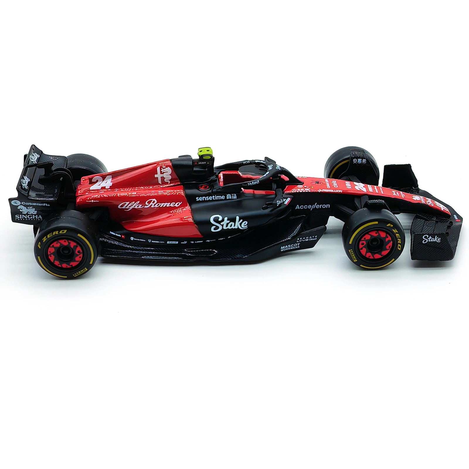Bburago 1:43 2023 Alfa Romeo C43 F1 Formula Car Die Cast Vehicles Collectible Model Racing Toys 5