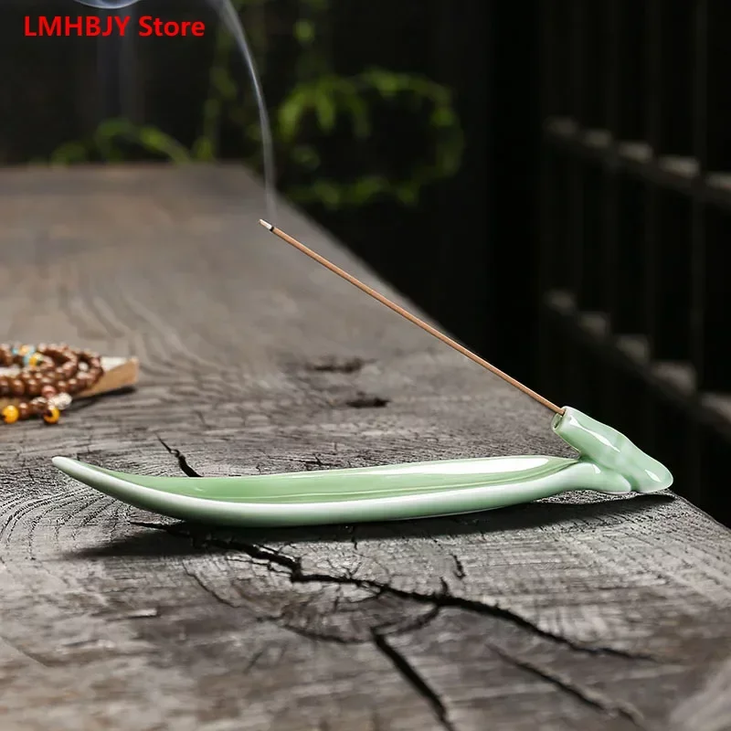 

LMHBJY Ceramic Aromatherapy Stove Decoration Creative Blue Porcelain Bamboo Leaf Bamboo Joint Sleeping Incense Stove Home Decor