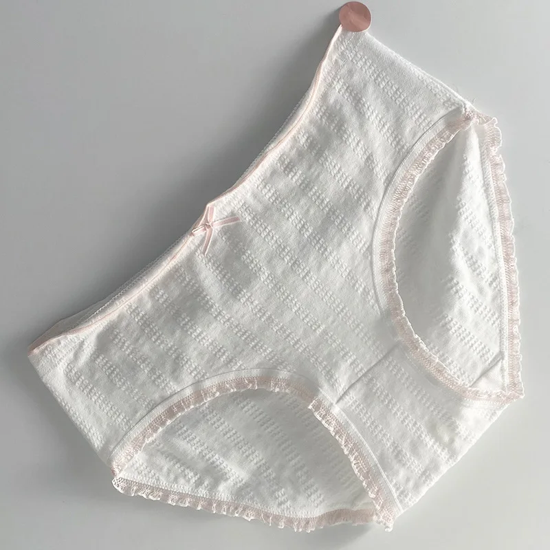 

Japanese Korean Girls' Panties With Fungus Edge Ladies Cotton Crotch Students French Little Fresh White Pure Desire Briefs