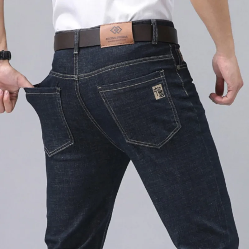 

Повседневные брендовые модные джинсы для мужчин, эластичные деловые прямые брюки, модные удобные ежедневные джинсы, черные, синие