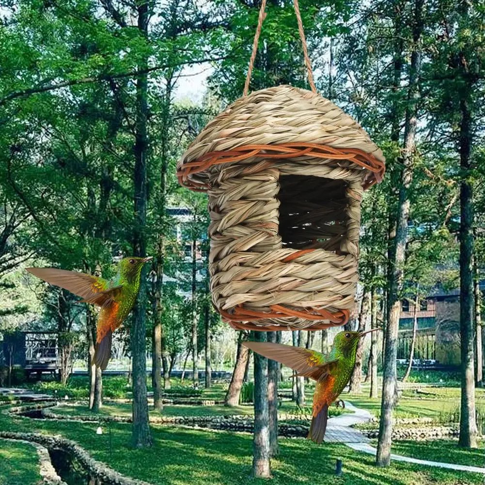 

Hummingbird House with Lanyard Grass Hand Woven Resting Place Outdoor Hanging Natural Birdhouse Bird Hut Supplies