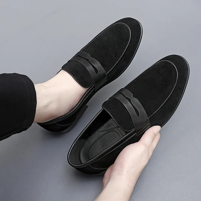 

New Leather Shoes For Men Fashion Comfortable Mens Loafers Suede Leather Slip-on Casual Leahter Shoes Men Flat Walking Shoes