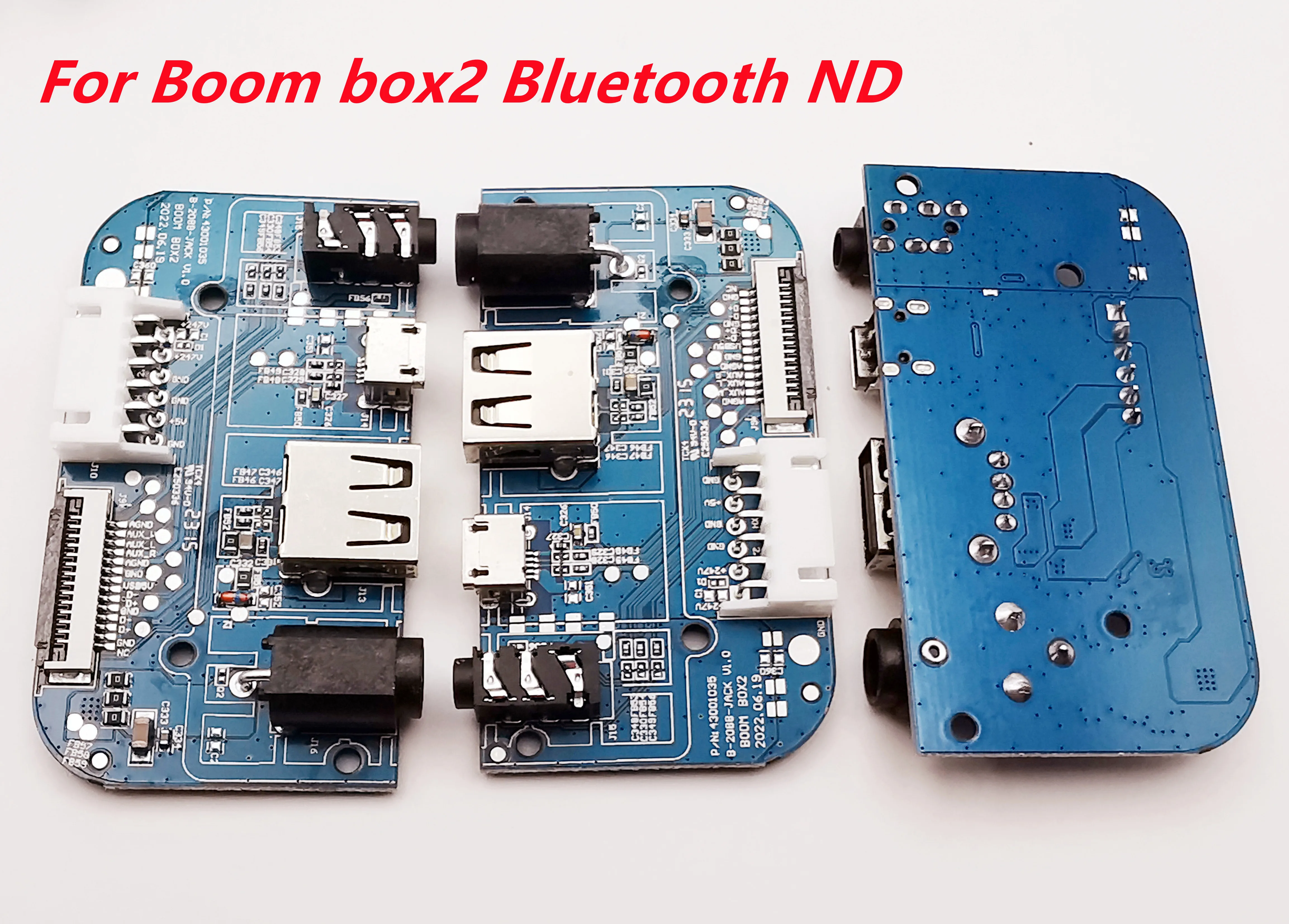 JBL Boombox 2 Portable Bluetooth Speaker, charging port