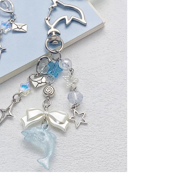Adorable Handcrafted Beaded Shark Keyring Accessory - Y2K Aesthetic Fish Charm