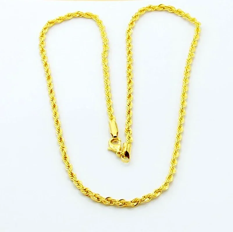 Hot Y2K 18K Gold Necklace detail view