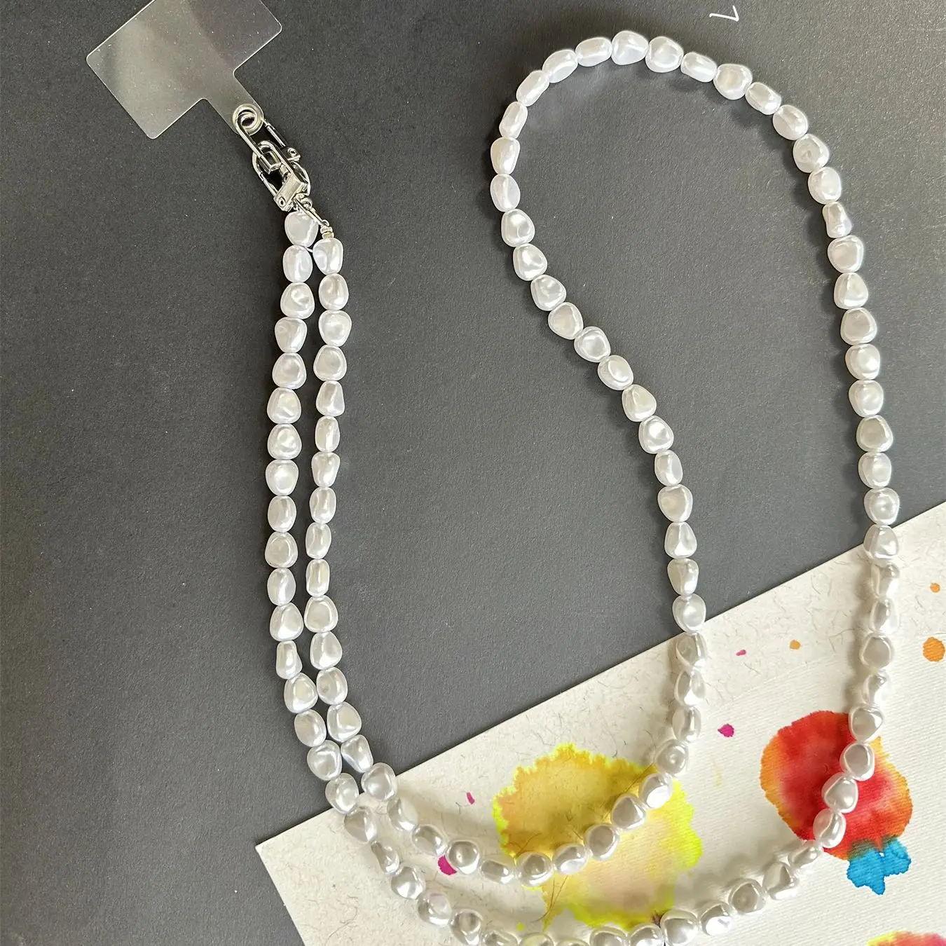 Luxury Simple Phone Crossbody Lanyard with Special-Shaped Pearl Chain