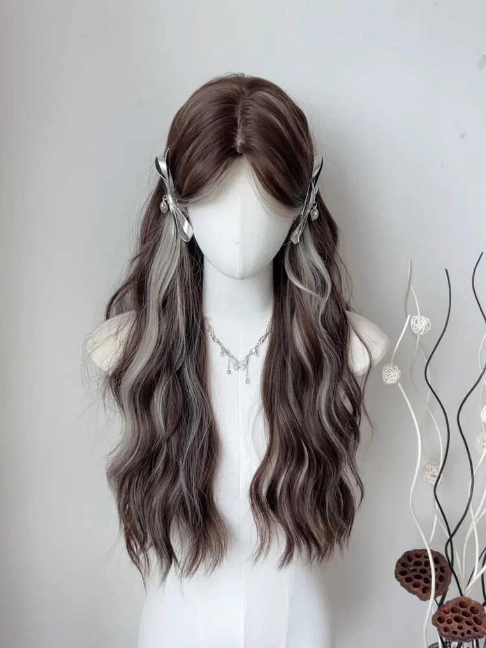 Brown Synthetic Wavy Wig for Women