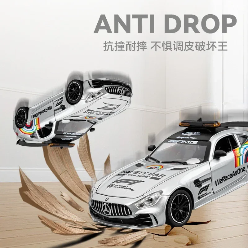 1:24 Mercedes-Benz GTR F1 safety car Alloy Model Scale Car