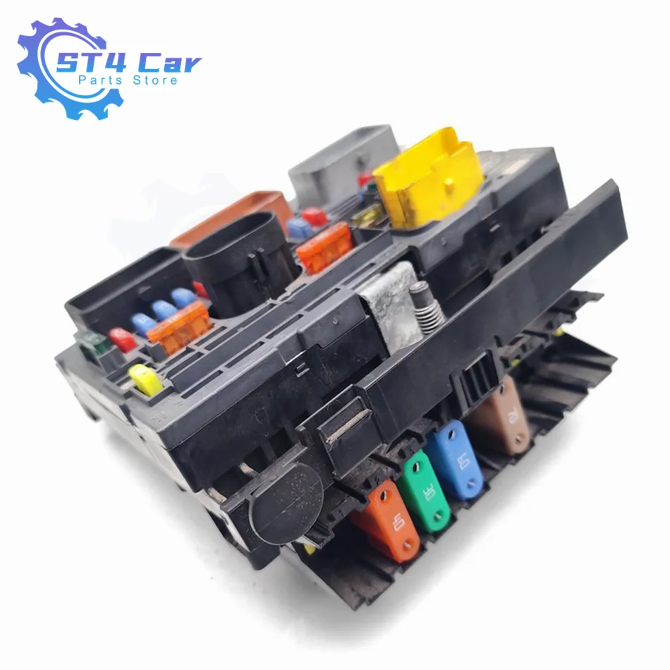 9666700280 Fuse box BSM R03 Comfort Control Module For FIAT SCUDO / CITROEN DISPATCH / PEUGEOT EXPERT 2007-2014