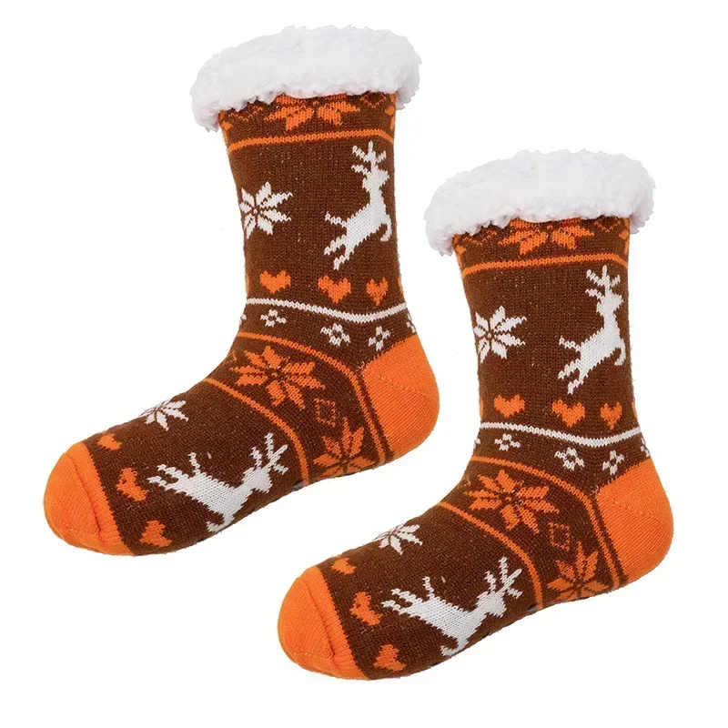2 Deer brown