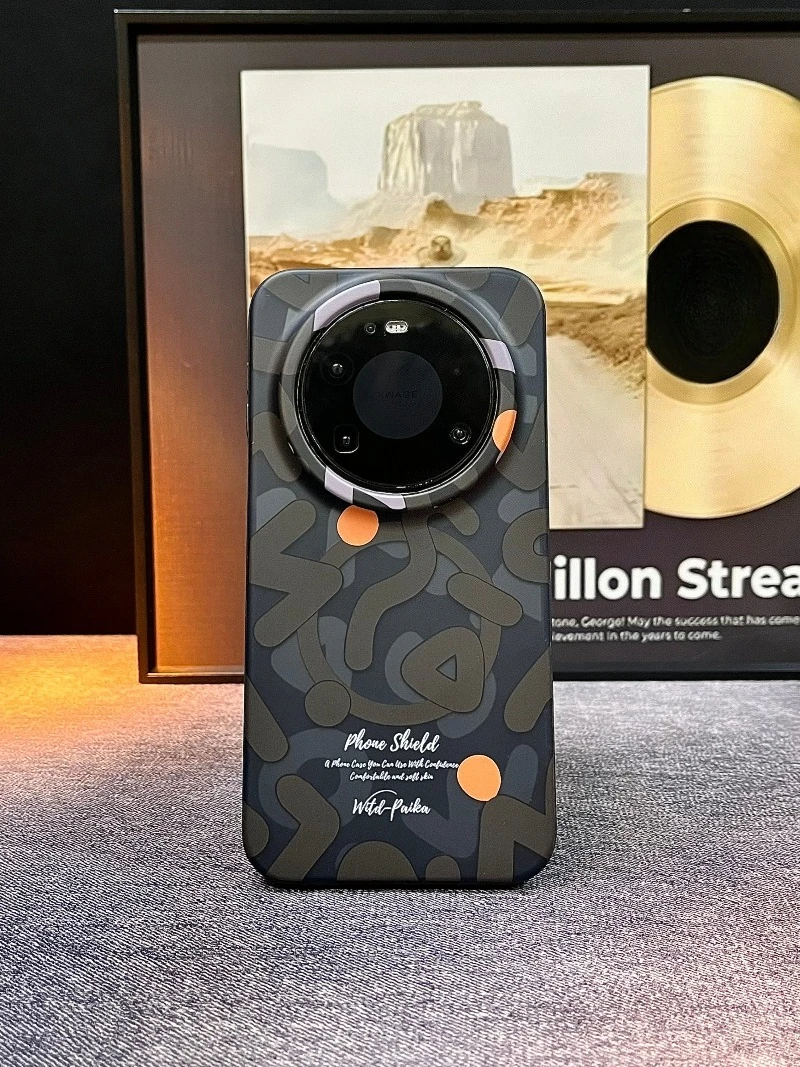 Luxury Hand-Painted Line Print Phone Case with Wireless Charging and Built-In Magnetic Ring