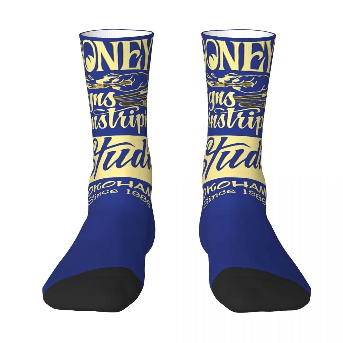 Рисунок 2 - Мужские и женские носки Mooneyes