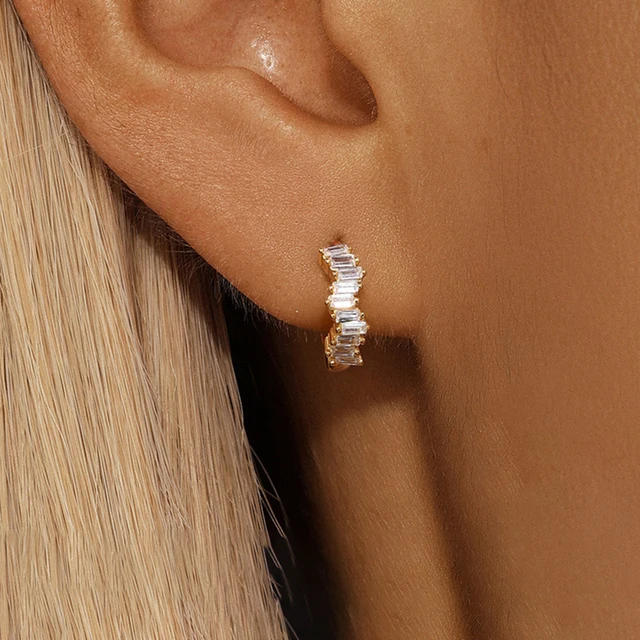 Boucles d'oreilles créoles en acier inoxydable pour femmes, 2 pièces, Zircon irrégulier, cercle rond de 9mm, petit Huggie, Piercing du Cartilage, bijoux