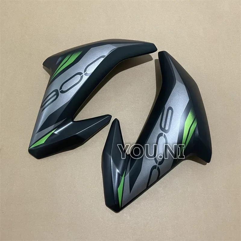 Gas Tank Side Trim Insert Cover Panel Fairing For Kawasaki Z900-17 18 19