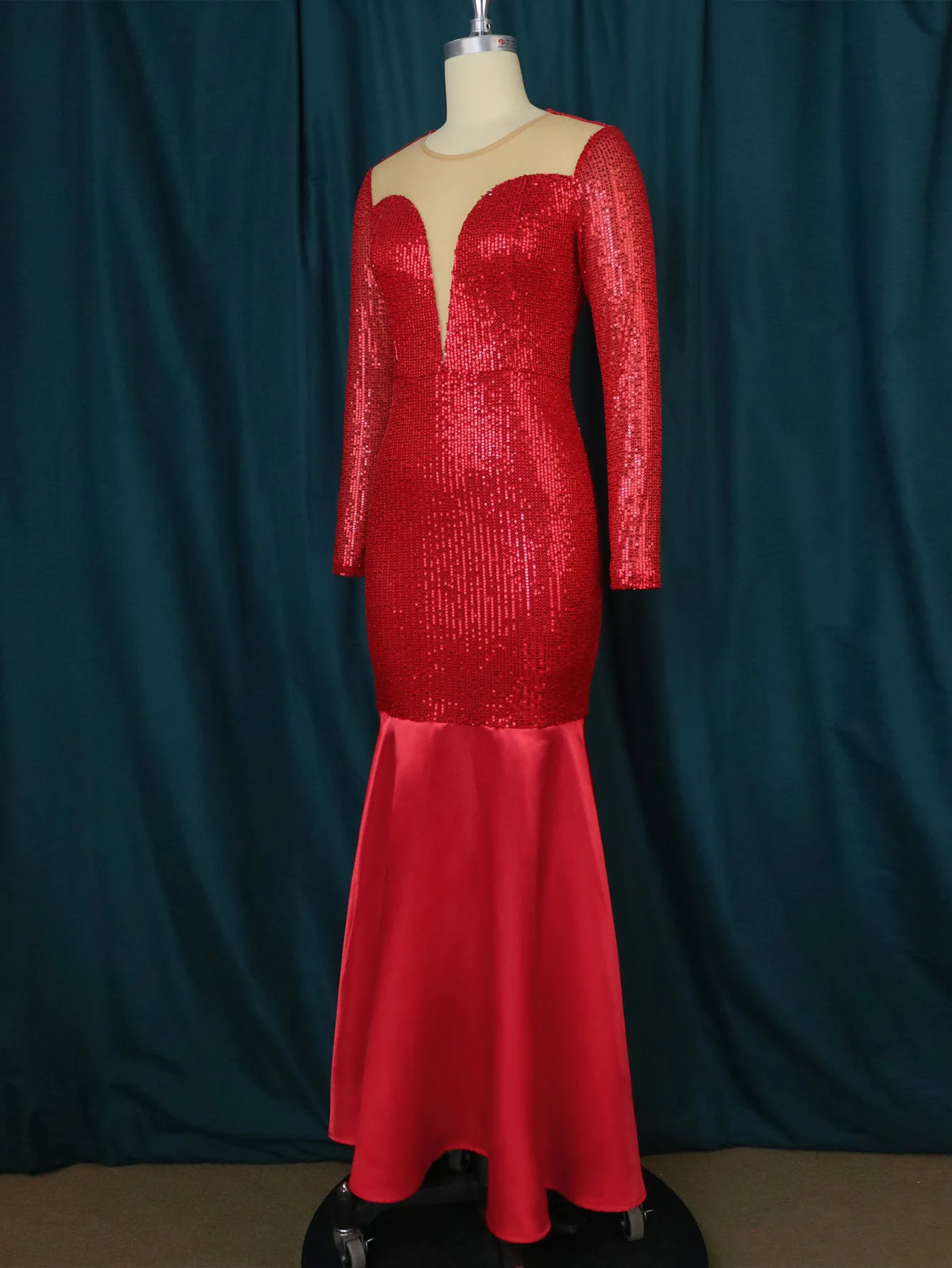 Plus Size Red Sequin Woman Dress Mesh See Through Chic Elegant Club Outfit Casual Luxury Gown 2023 Spring Evening Party Dress