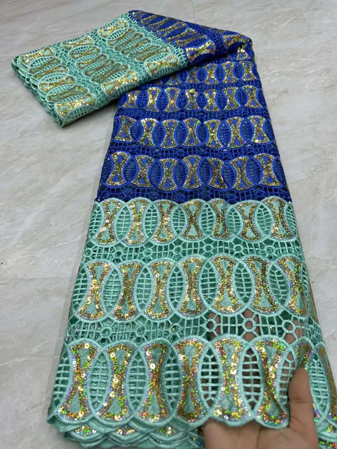 

2024 Высококачественная африканская кружевная ткань, французская кружевная ткань с блестками, нигерийская кружевная ткань из гипюра для стандартного платья Cw