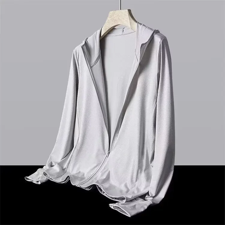 thumbnail image 2 of 2024 Ropa de protección solar con capucha para hombres y mujeres, malla de seda de hielo de verano, fina, transpirable, para pesca al aire libre, chaqueta de protección solar para parejas, 2 of 5