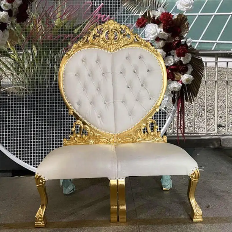 Wedding event combined with heart-shaped double sofa wedding