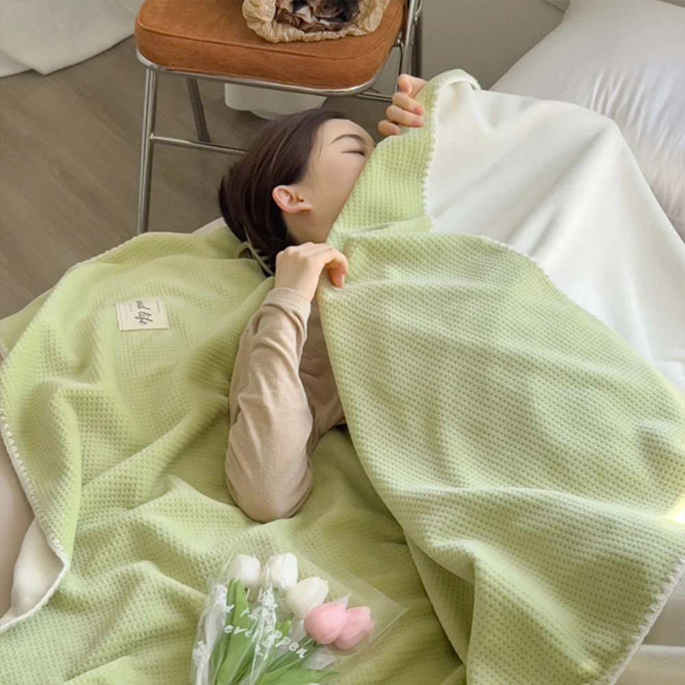 

YanYangTian Autumn Winter Warm Blanket Thin Towel Blanket Sofa Cover Knee Blanket Microfiber Blankets Solid Soft Blanket Kids