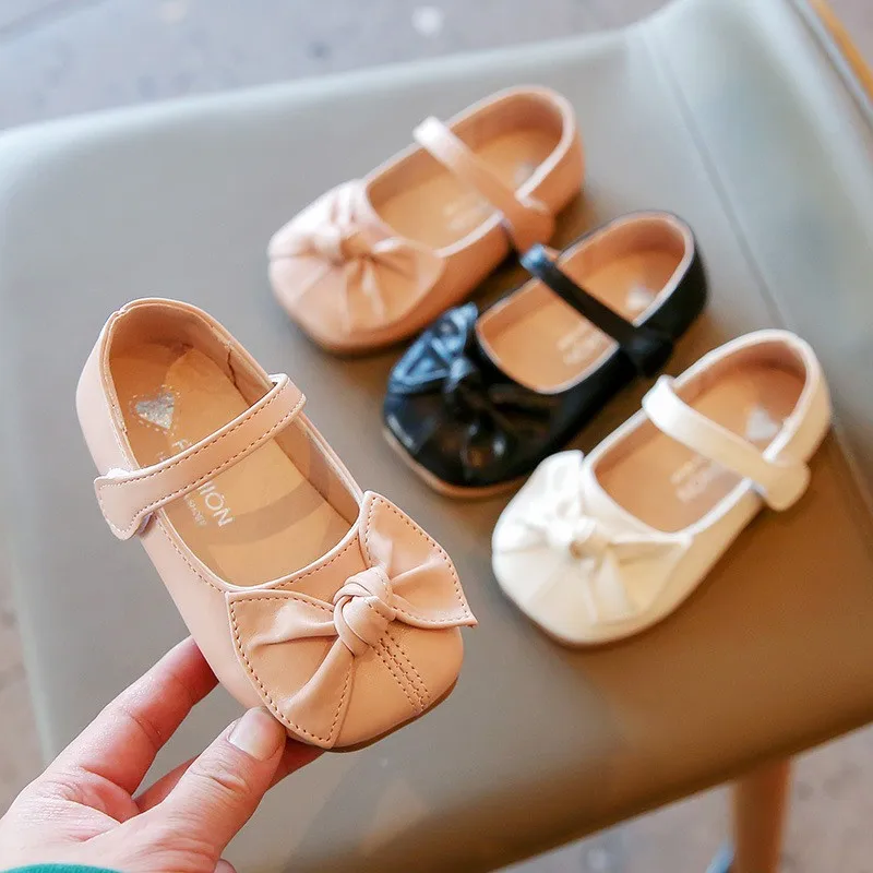 Girls Butterfly Shoes New Fashion Autumn Girls Bling Princess Shoes String Bead Dance Child Anti-slip Flats D640