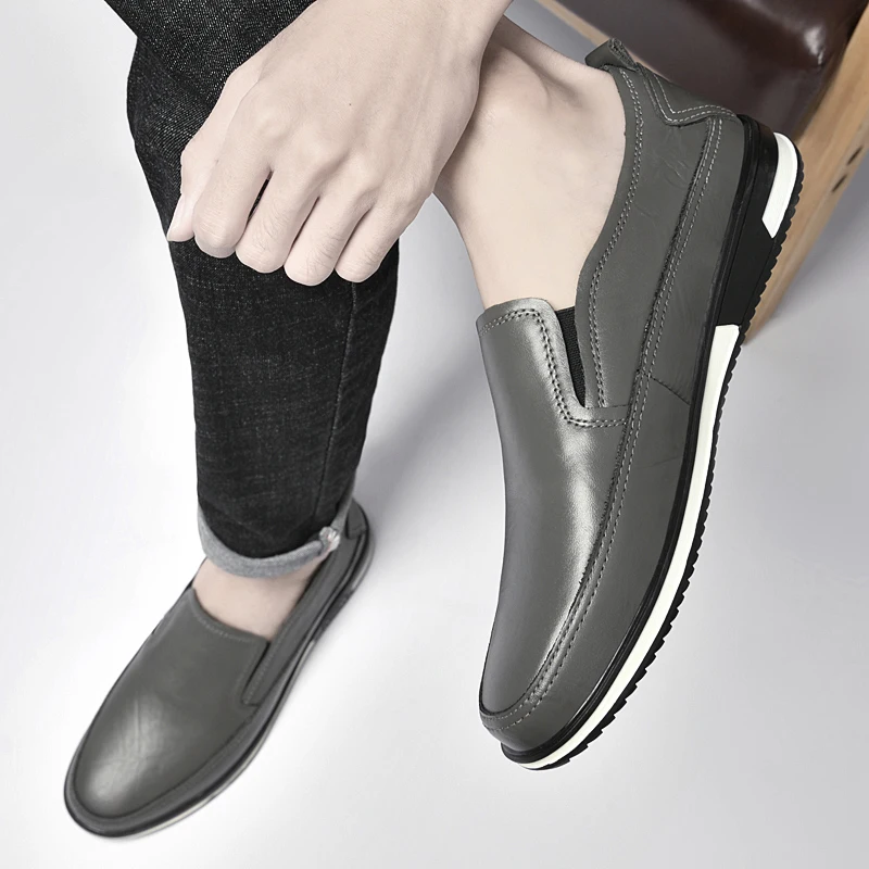 Spring Men Fashionable Comfortable Legged Casual Leather Shoes Classic Styles Business Casual Sports