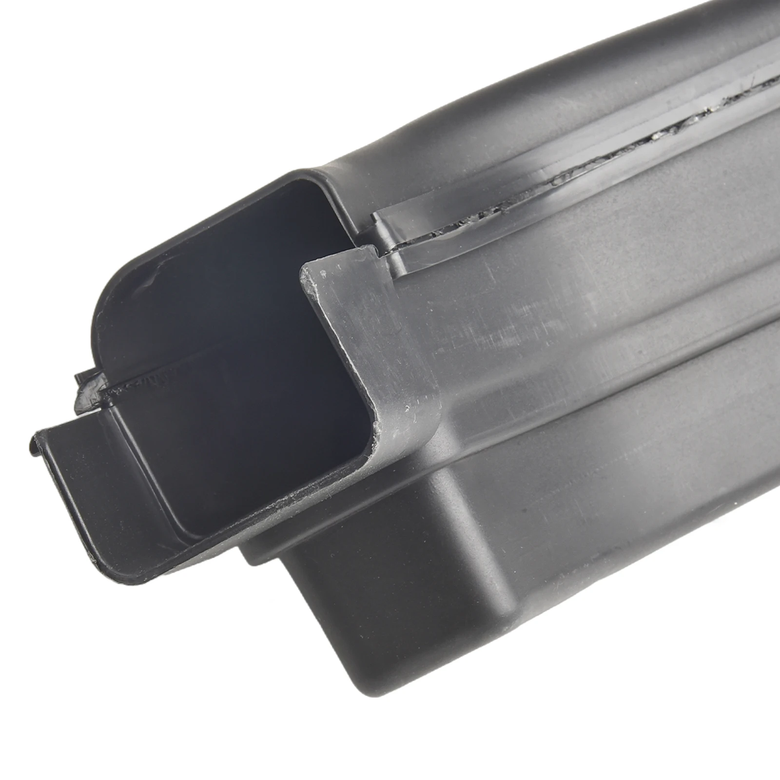 Air Filter Duct For Nissan For Rogue Sport-16554-6MA4A Direct Replacement Car Engine Parts
