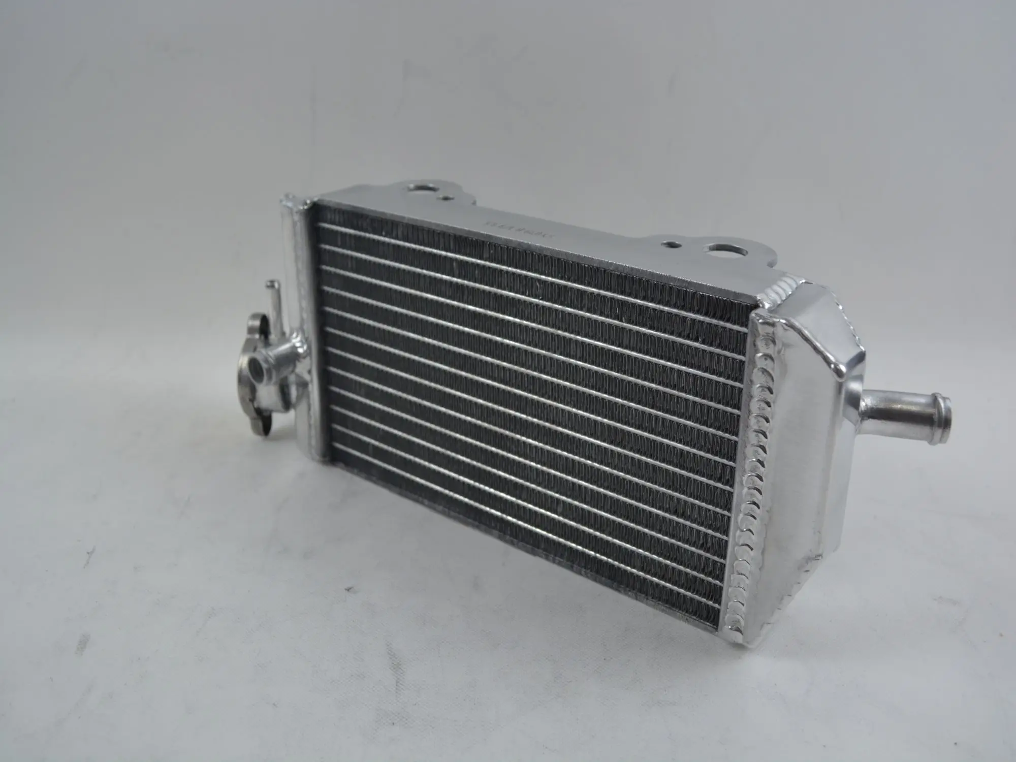 Aluminum Radiator For 2007- GAS GAS EC200 EC250 EC300 MX250 EC 200 250 300 MX 250 2007 2008 2009 2010 aluminum radiator