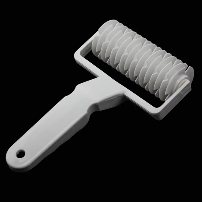 Multifunctional Roller Cutter Multi-purpose Pizza Cake Dough Slicing Tool Baking Kitchen Accessories Plastic Blade Wheel