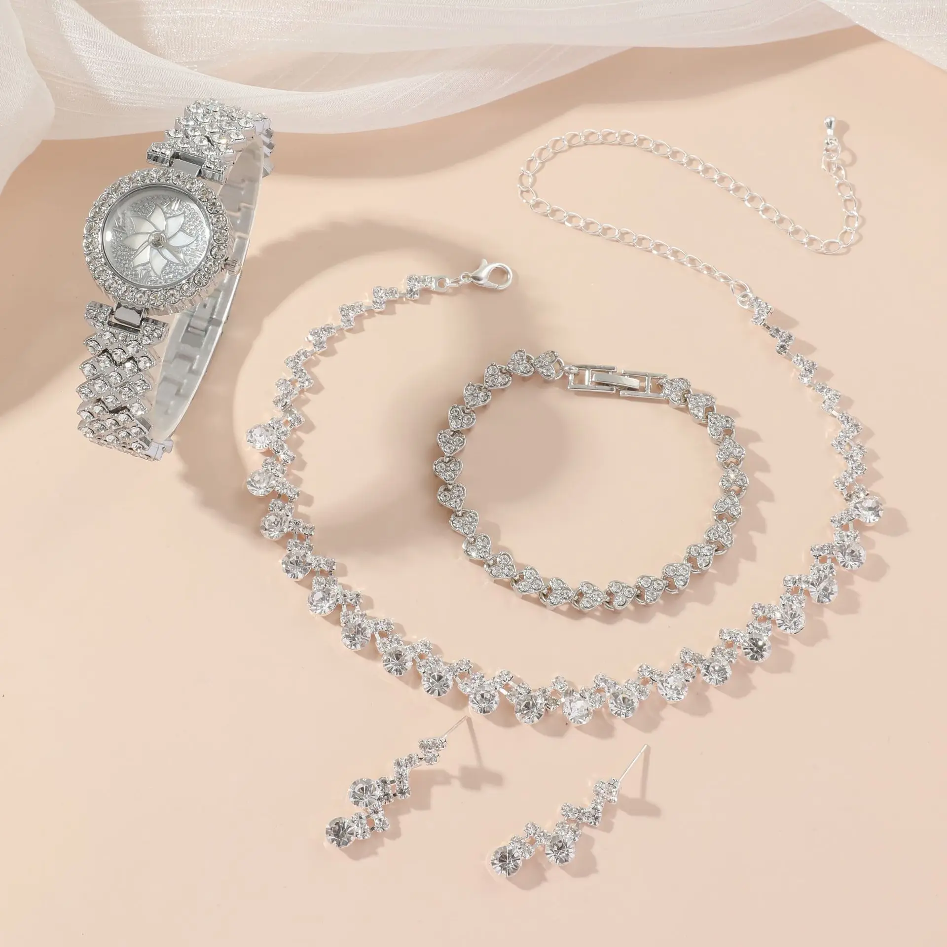 Diamond Men Women Watches Gold Watch Ladies Wrist Watch Luxury Rhinestone Bracelet Watches Female Clock Relogio Feminino