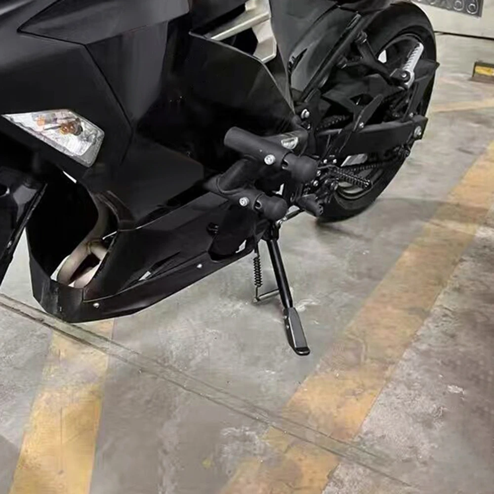 CNC Z400 Z500 Verstellbarer Seitenständer für Kawasaki Ninja 400 Z400 2018-2024 Ninja500 2025-2026 Seitenständerhalterung Parkständer – Detail 4