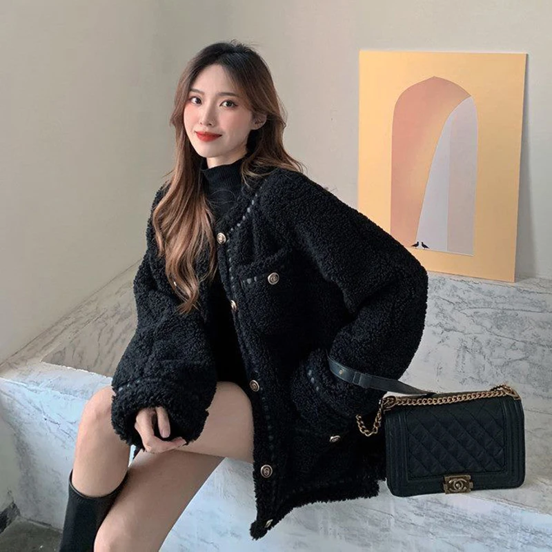 Autumn Winter Thick Velvet Black Faux Lambswool Jacket Women Vintage Round Neck Long Sleeve Fleece Coat Elegant Loose Outerwear