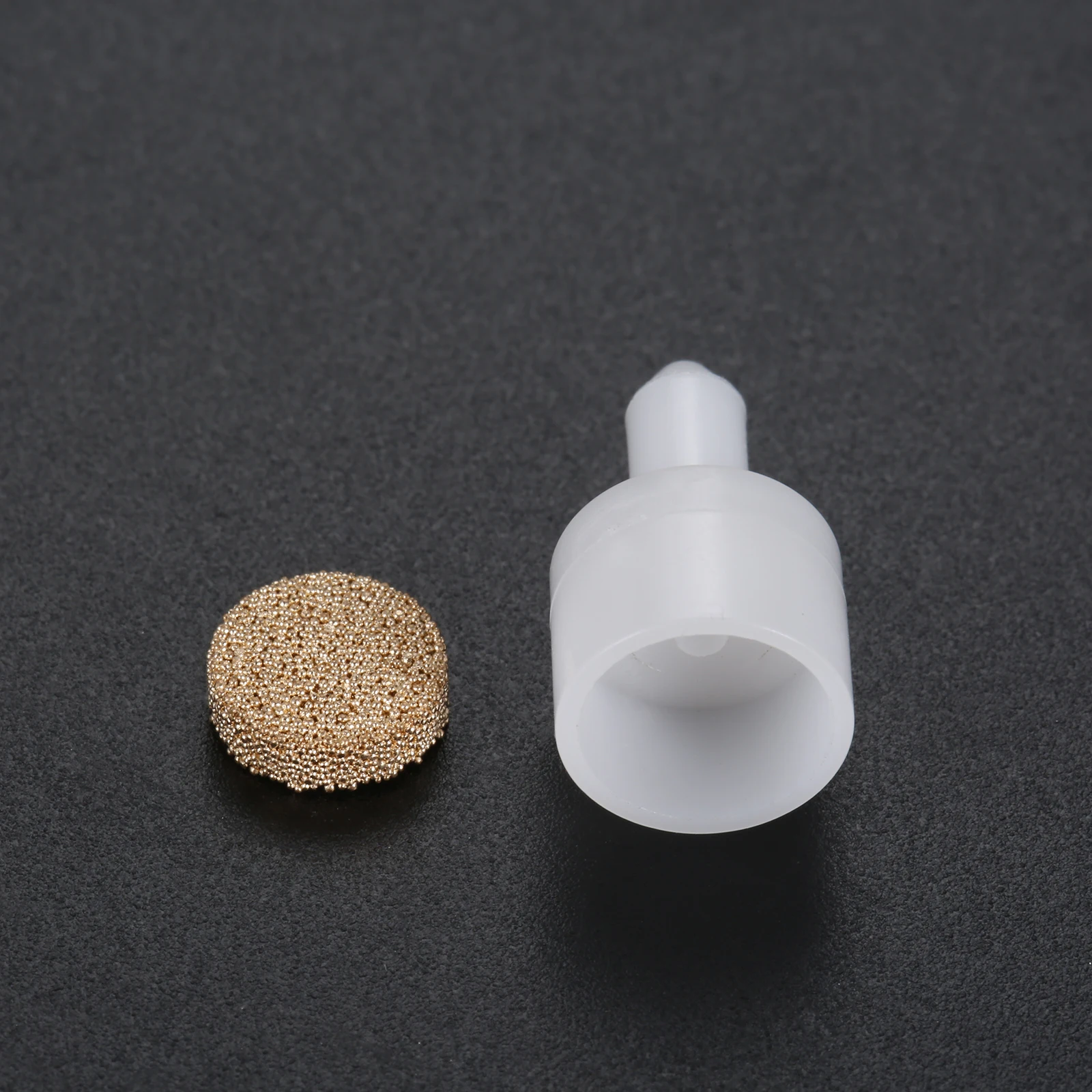 HAOPYOU Reniflard De Ventilation De Rservoir De Carburant Pour Husqvarna 340 345 350 334 T 336