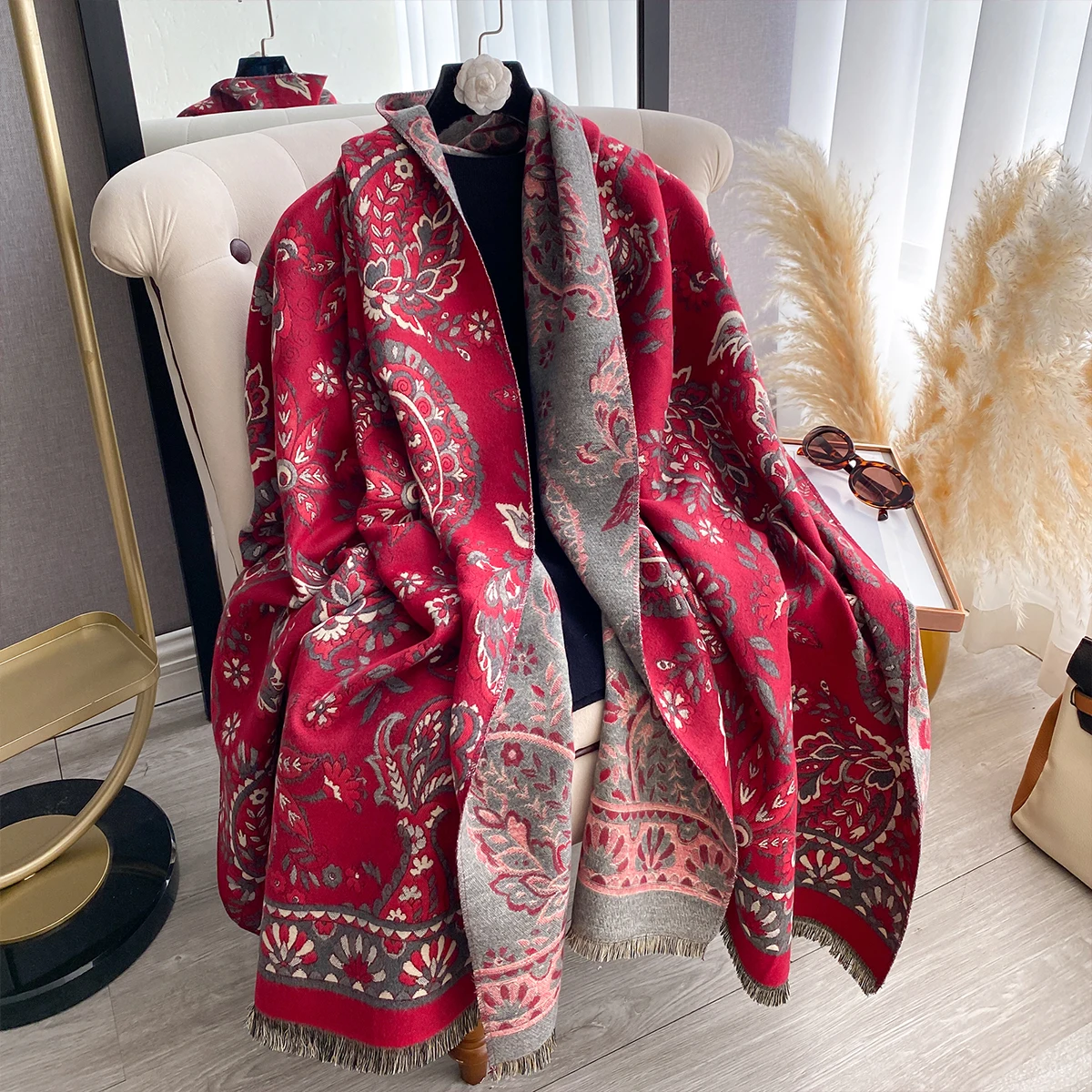 New Fashion Brand Flowers Scarf Women Warmer Winter Pashmina National Style Scarves Shawls Female Thick Blanket Wraps Foulard