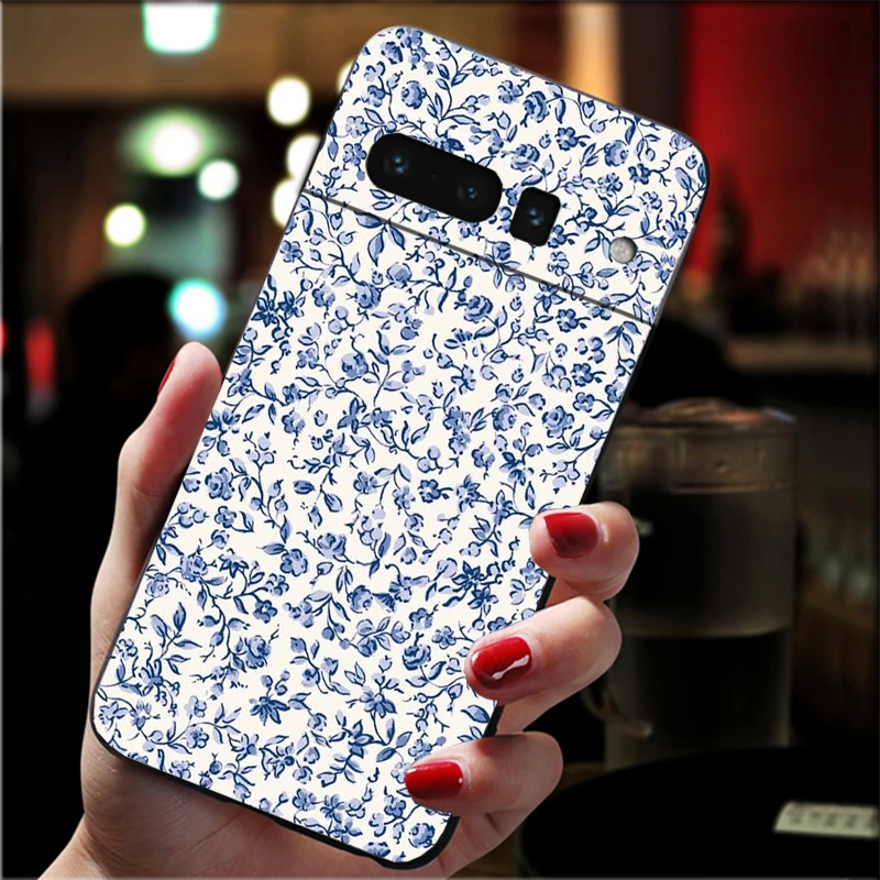 Charming Floral Design Phone Case