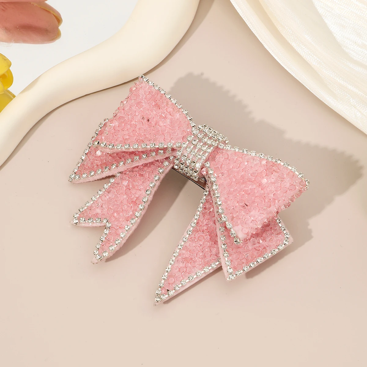 1pc Cute Rhinestone Pearls Bow Spring Clip Hair Clips Hair Accessories Korean Sweet Headwear Women Girls Party Travel Hairgrip