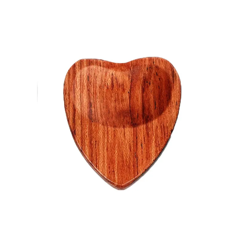 

1 Piece Heart Shape Wooden Paddle Pick for Acoustic Electric Guitar Ukulele Bass Sculpted Heart Buffalo Bone Pick