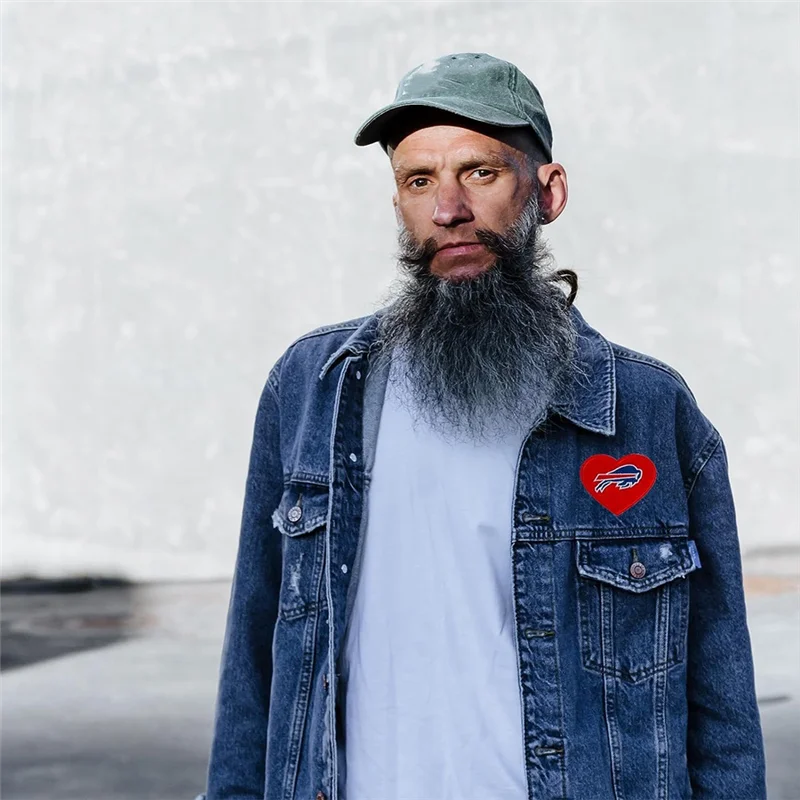 최신 3 Pcs 럭비 팀 로고 자수 패치, 헬멧 및 하트 로고 자켓 배낭 청바지 자켓 용 철제 패치