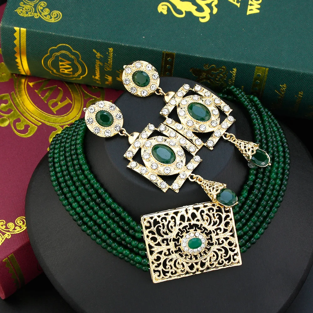 Boucles D’oreilles Goutte Perles Résine Vert Mat – Acier Doré, Style Naturel Et Léger