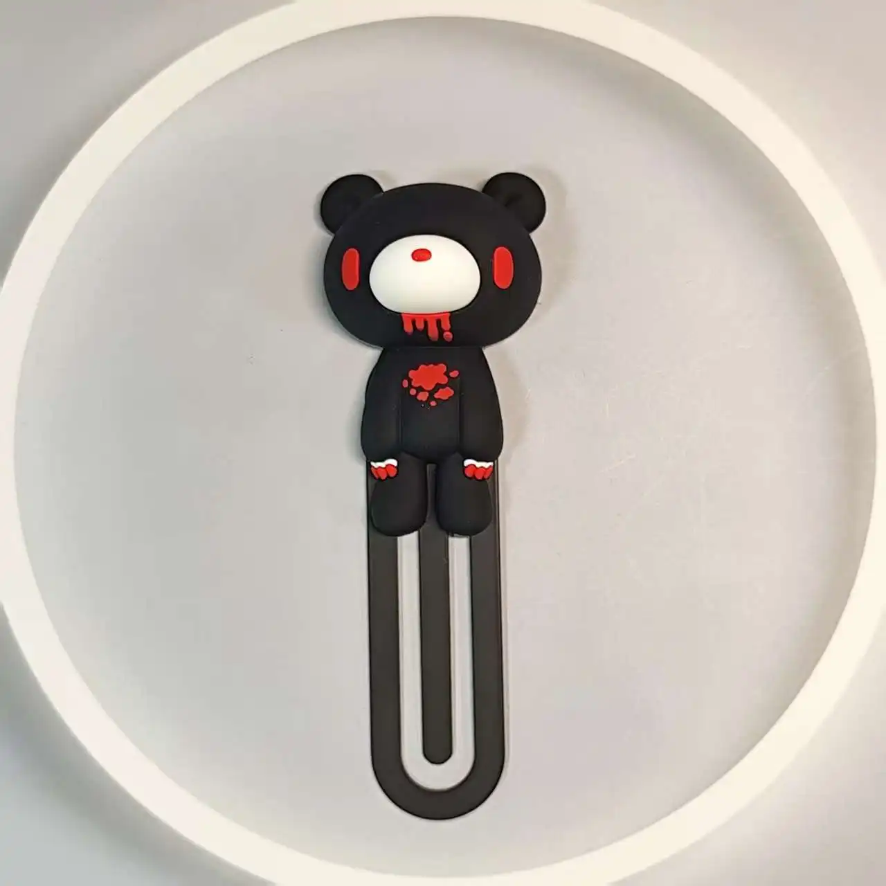 Vibrant Bear Figurine Bookmarks – Whimsical Accessories