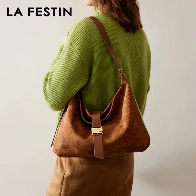 La'Festin Luck in Wind and Rain 1