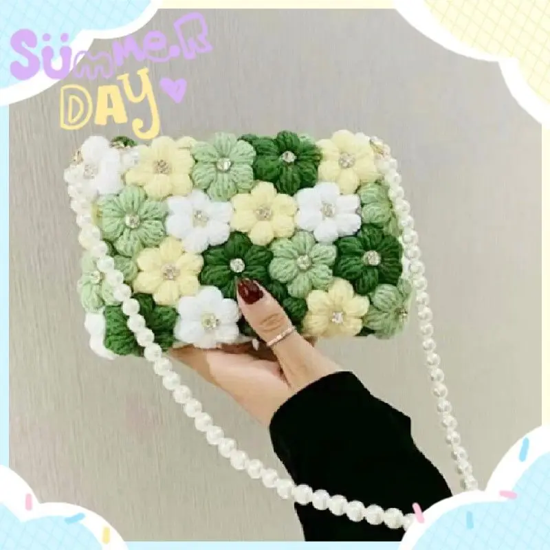 Women's shoulder bag, handmade woven underarm bag, puff flower patchwork combination mobile phone bag, exquisite and fashionable