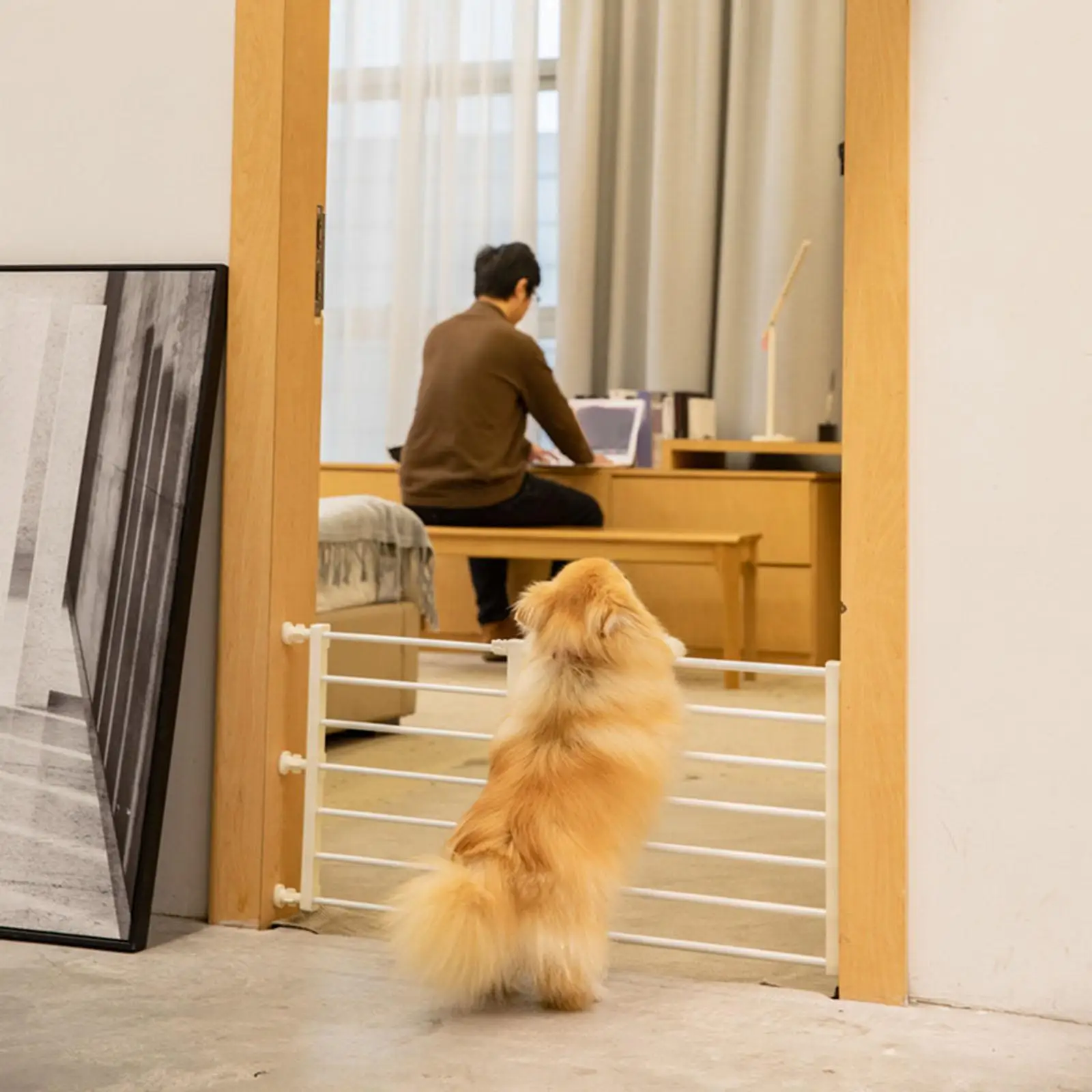 Portable Retractable Pet Dog Gate Stair Gate Barrier Baby Fence Protection Adjustable for Patio Garden Indoor Doorway Stairs