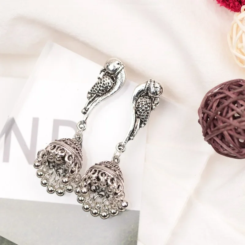 Se0894ffcb775457ba90493a2355b3d69D